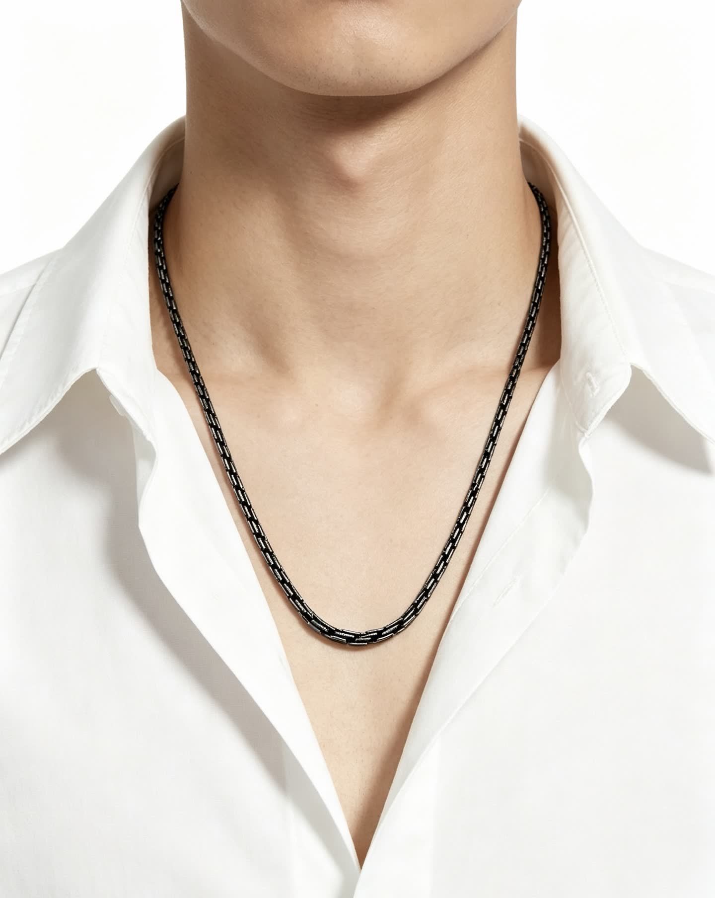Louis Vuitton Men's Chain Necklace
